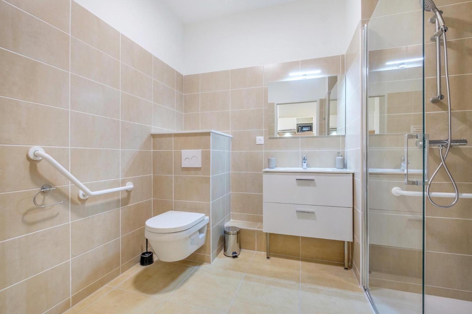 Ovelia - La Marina Appartement